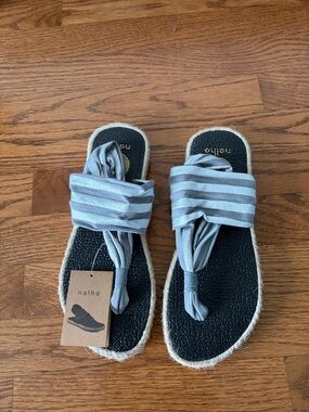 Nalho sandals